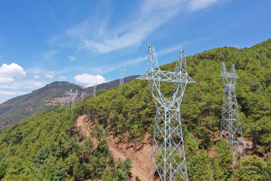3.1西香高速電力工程順利完成架線前轉(zhuǎn)序驗(yàn)收.jpg
